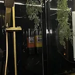Studi'onyx, Proche Avec Balneo Appartement