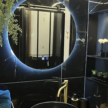 Studi'onyx, Proche Avec Balneo *