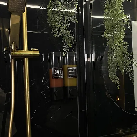 Studi'onyx, Proche Avec Balnéo Apartamento
