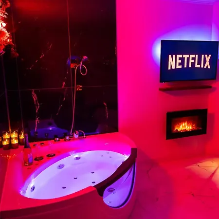아파트 Studi'onyx, Proche Avec Balneo *